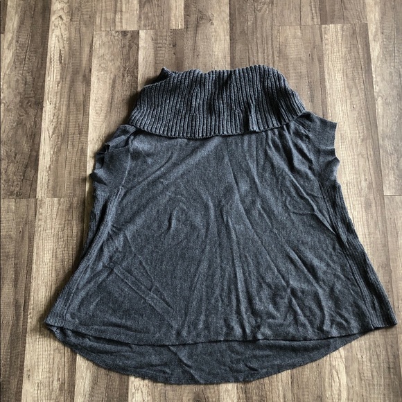 Athleta Kennewick Gray Cowl Neck Merino Wool Blend Short Sleeve Top XXS - Picture 2 of 8